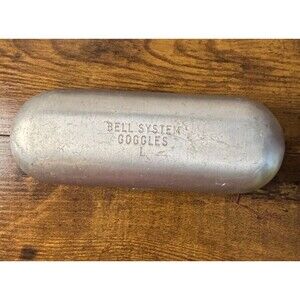 Vintage GMPCO General Machine Products  Co. Bell System Googles L Aluminum Case
